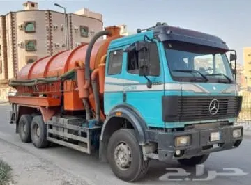 سيارة وايت صرف صحي حديثة